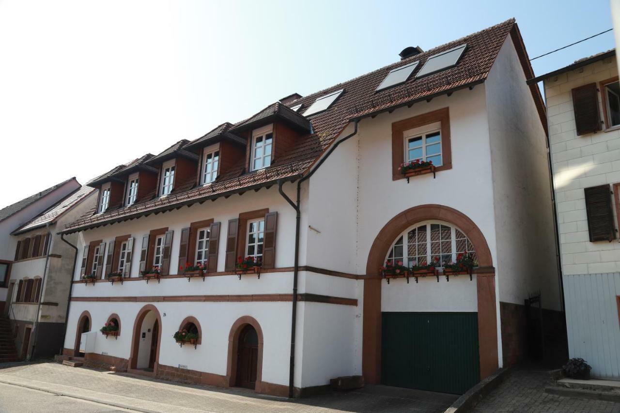 Ferienwohnungen Ries Eusserthal Экстерьер фото